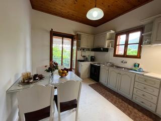 Lemon Tree House - Leonidio - 2