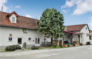 Nice Home In Majerje With Sauna - 9