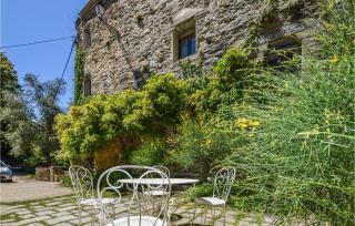 Gorgeous Apartment In Carcheto Brustico - Carcheto - 3