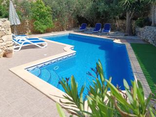 Ta’ Peppi Farmhouse - Qala - 0
