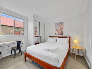 Central Armidale 2-Bedroom Apartment - Armidale - 6