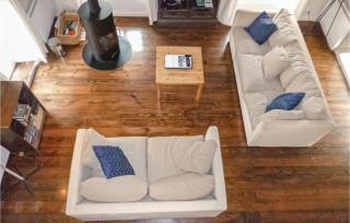 3 Bedroom Lovely Apartment In Ocquerre - Ocquerre - 5