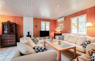 3 Bedroom Gorgeous Home In Aakirkeby - Vester Sømarken - 9