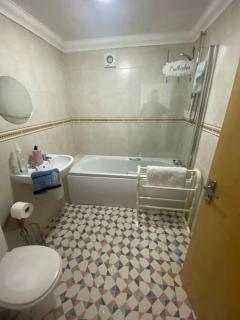 Near Zoo, Waterpk & Beaches Family & Pet friendly - 2
