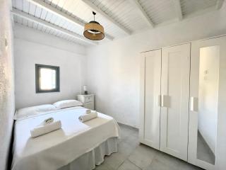 Black Pebble Myconian House - Ano Mera - 5