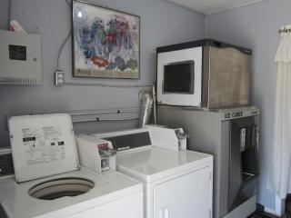 Canada's Best Value Desert Inn & Suites - Cache Creek - 9