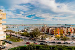Completamente reformado con vistas al mar y piscina - 8