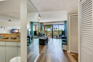 Land's End 1-303 Gulf View - St. Pete Beach - 2