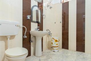 Master room pvt garden by The North Edge - Kasauli - 1