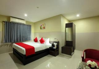 Kottavathil Hotel - 9