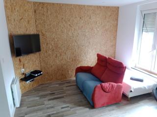 LA MAISON POURRIE - 1