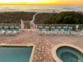Oceanway 203 - Upscale Oceanfront Condo - 2BR and 2BA - Indian Rocks Beach - 9