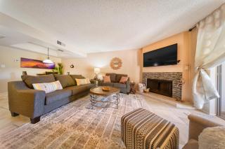 Cactus Flower - Scottsdale - 8