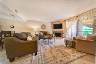 Cactus Flower - Scottsdale - 5