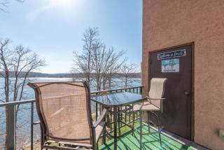 514C One Bedroom One Bath - Oakland - 2