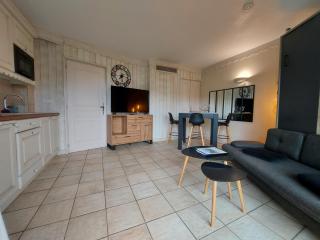 Rare : au bord du lac d’Annecy, cosy appartement en rez de jardin avec terrasse privative - Duingt - 6