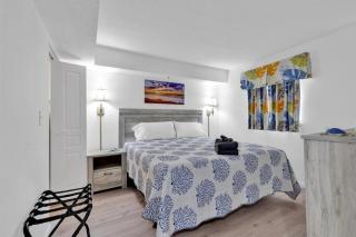 Beachfront, Spacious King Suite with Resort Access, Free Parking! - Myrtle Beach - 5