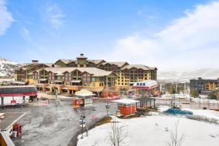 Ski In Ski Out Conde Nast and Forbes Award Winner Pool Hot Tub B415 - Park City - 2