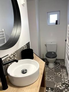Bel appartement sur cour plein centre ville et parking - Moulins - 9