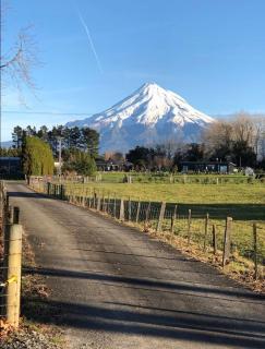 Luxury Farm Escape Tiny Home New Plymouth-Egmont Village - 6
