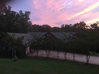 Oxford Chalet Getaway with Lake/Beach Access - Oxford - 3