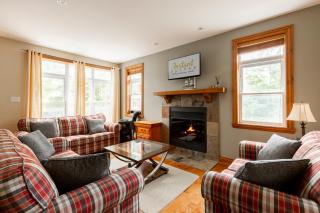 Serenity Peaks Lodge by InstantSuites-LaBete Golf - 4