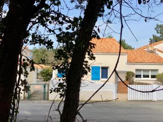 Pavillon à Longeville-sur-Mer, proche plage, 6 pers, 3 ch, terrasse, parking privé - FR-1-336-135 - Longeville-sur-Mer - 3