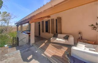 Gorgeous Home In Saint Cyr Sur Mer - Saint-Cyr-sur-Mer - 1