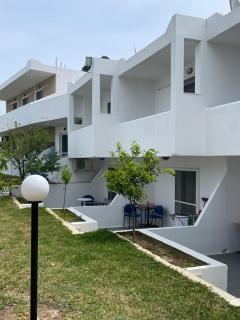 STUDIO ZOE - Marmari - 8