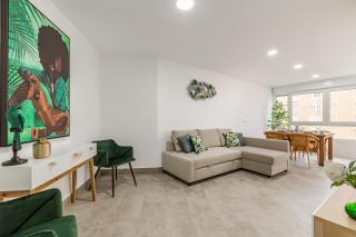 Modern Apartment Steps from the Beach - Torrox - 2
