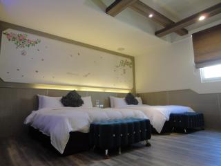 Royal Hotel - Magong - 2