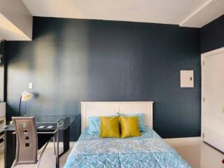 Nice and Cozy Studio near Greenbelt Makati with Balcony - 3