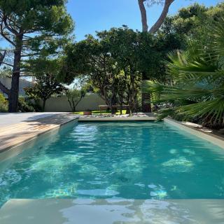 Villa Contemporaine avec piscine - Villeneuve-lès-Avignon - 1