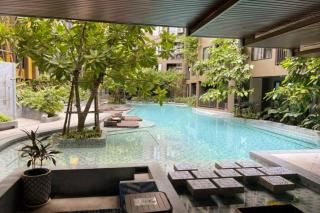 The Base Central - Luxury Resort-Style Comfort - 9