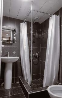 Arsenas Guest House - Kazbegi - 3