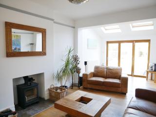 Close to beaches and town, off street parking - 3