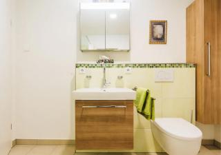 Snug Stays - Traumhafter Seeblick, 2 Zi Apartment, Garten & Terrasse - Herrsching am Ammersee - 1