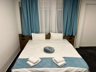 Parliament View Apartments - 8