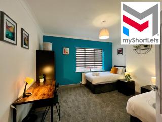Bramhall House - Great for Contractors or Family Holidays - Cleethorpes - 0