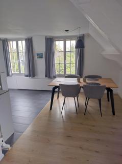 2 1/2 Zimmer Ferienwohnung - Erlach - 3