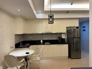 The Pearl - Venice Luxury Residences McKinley - Manila - 5