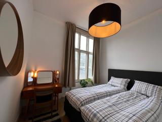 Fredrikstad Cicignon, peaceful but central with garden, parking and long stay facilities - 0