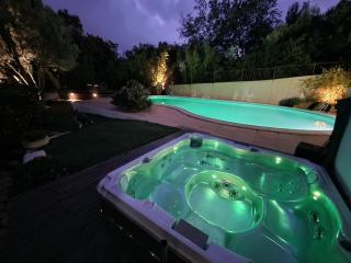 belle villa, piscine, jacuzzi - Six-Fours-les-Plages - 0