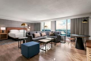 Sheraton Gateway Hotel in Toronto International Airport - 0