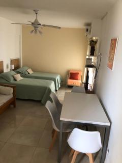 1 ambiente bien ubicado Almagro. Hospital Italiano - Buenos Aires - 0