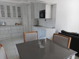 Grassland 4 (Townhouse) - Bloemfontein - 5