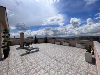 Penthouse Suite - 1