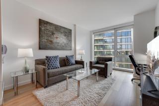 Global Luxury Suites at Via 57 - New York - 8