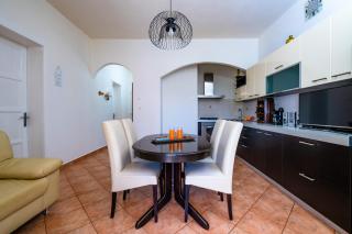 Apartment Dobrić - Koromačno - 2