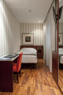 Hotel RH Murcia Centro - 3